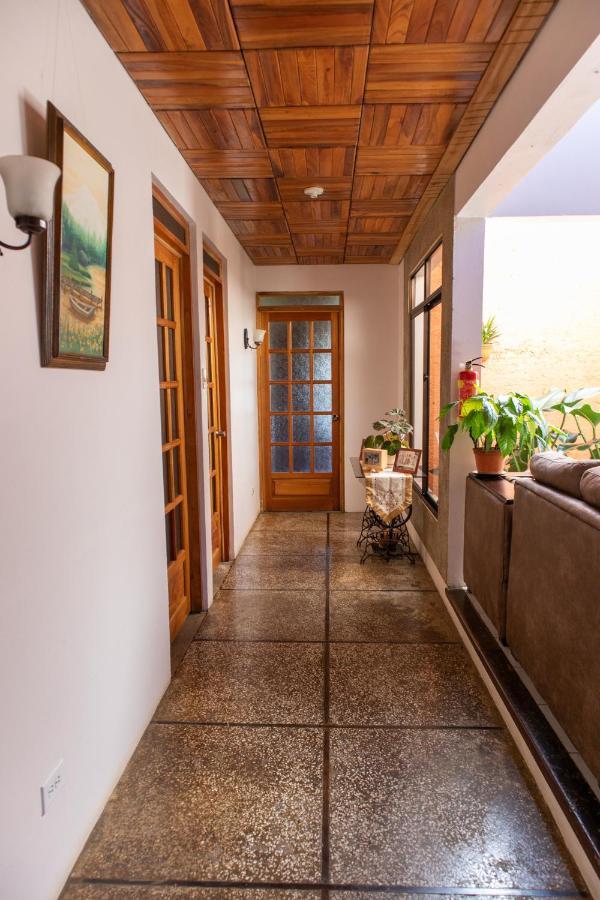 Hostel Bouganvilia Bed And Breakfast San Ramon  Exterior photo